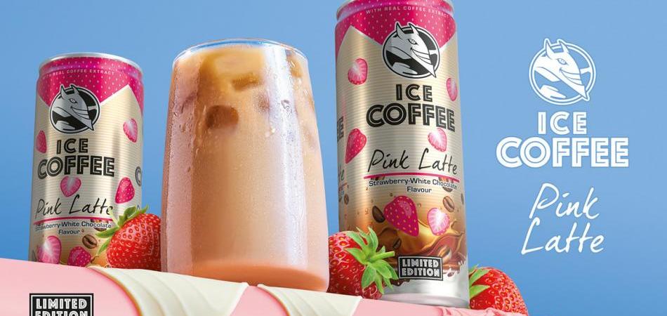 Slatki ukusi jagode i kremaste bijele čokolade u napitku